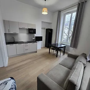 Апартаменты Studio Grands Boulevards, Париж