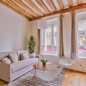 Апартаменты Luxury At Notre Dame, Париж