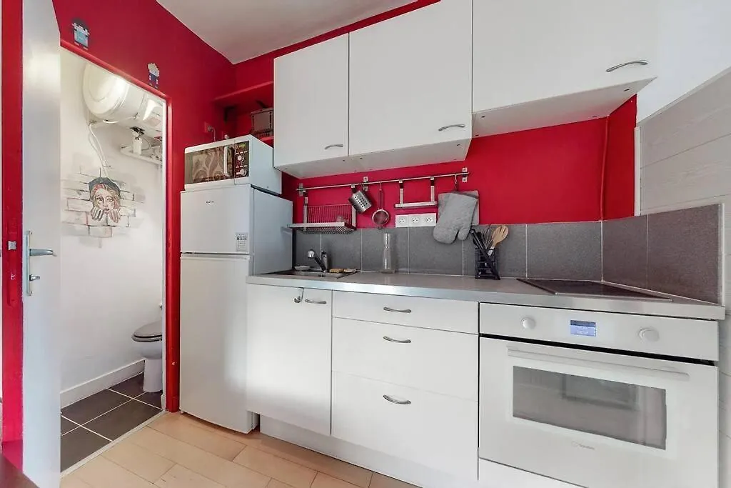 2 Pieces Lumineux & Calme Apartment Paris France