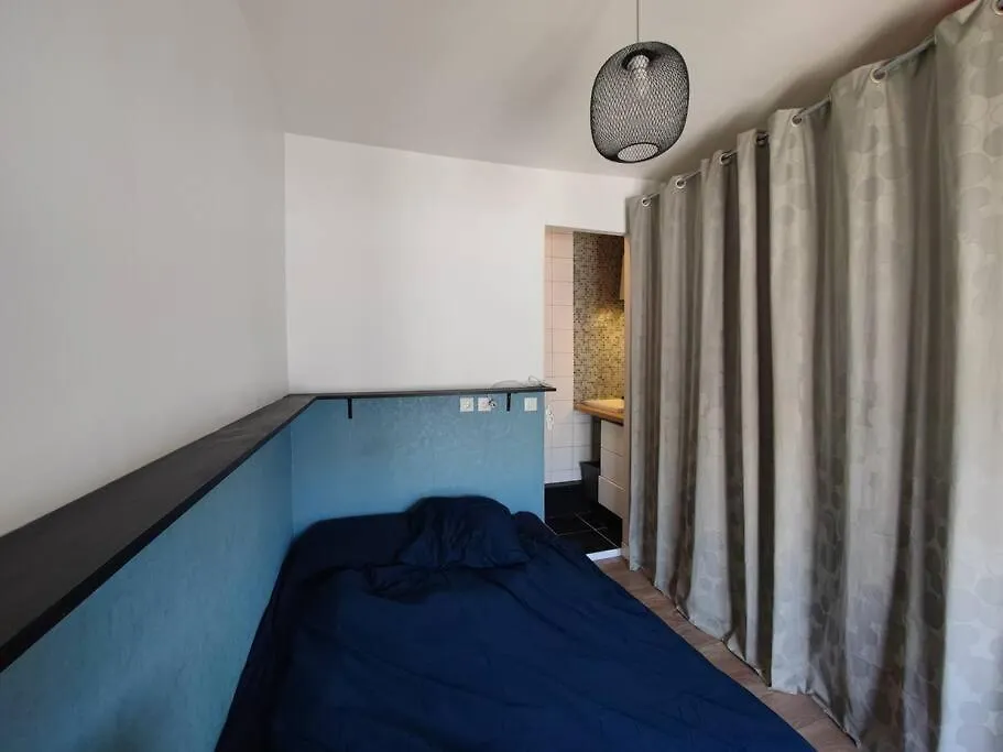 2 Pieces Lumineux & Calme Apartment Paris